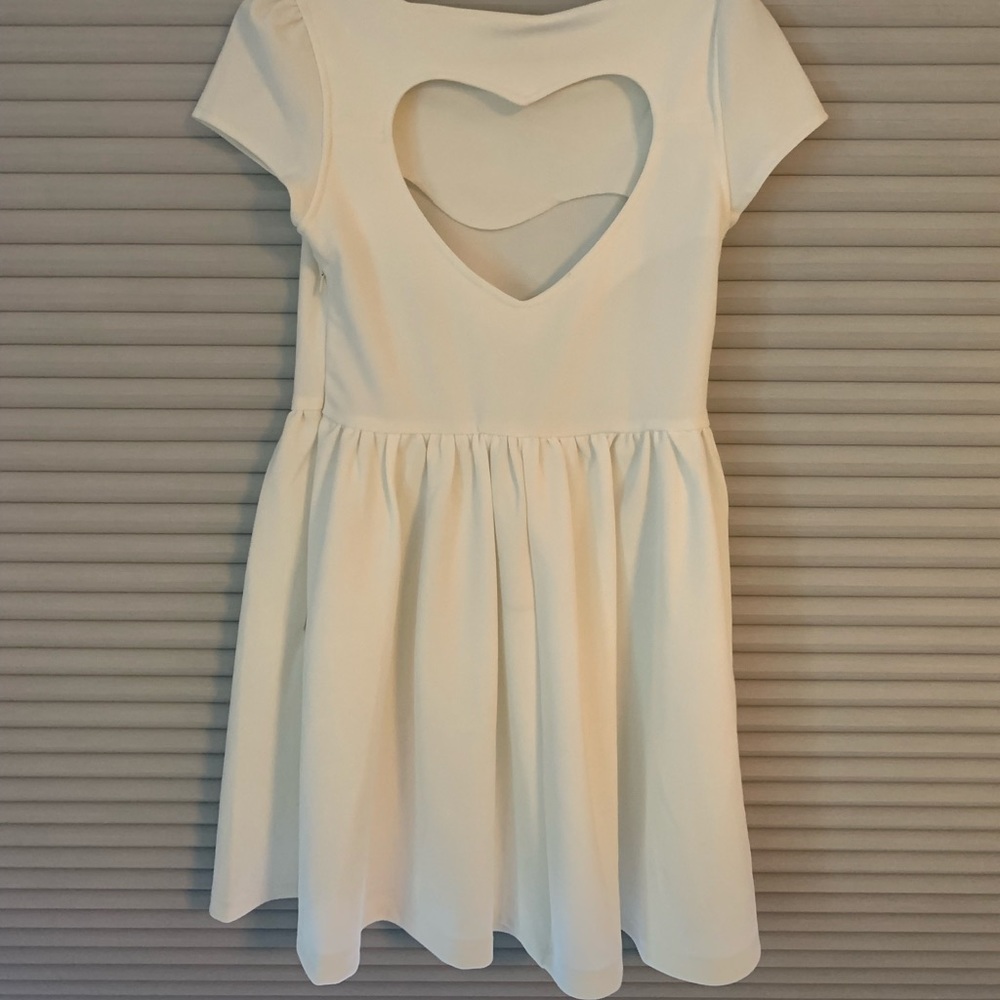Calling all future brides!
